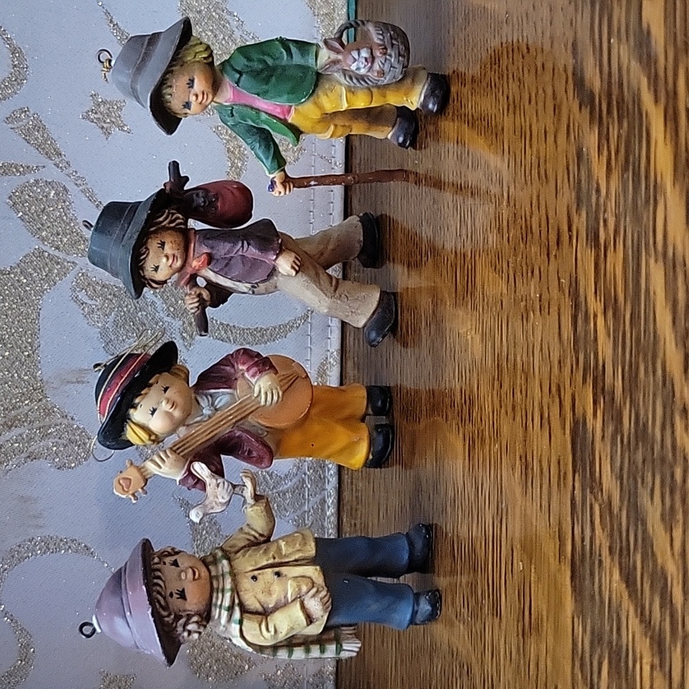Vintage Old World Bavarian Children 4 Christmas Ornaments Hong Kong